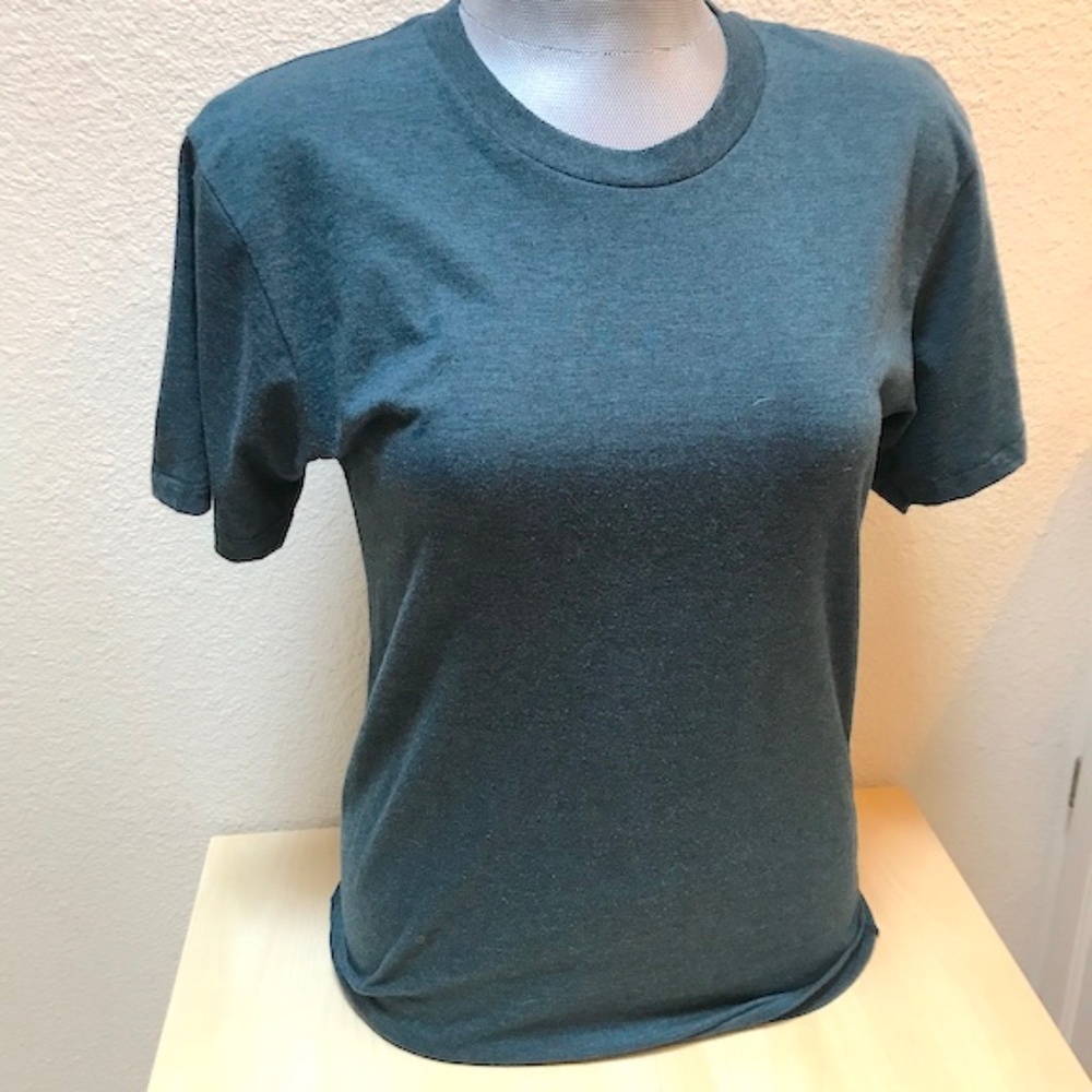 American Apparel Unisex 50/50 Short Sleeve Crewneck Small. Black Aqua Color. - Picture 3 of 11